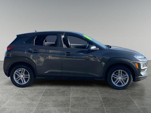 2020 Hyundai KONA SE