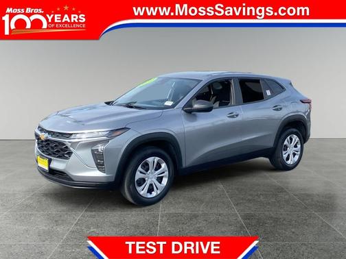 Sterling Gray Metallic 2025 Chevrolet Trax LS