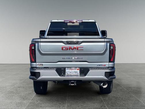 Sterling Metallic 2024 GMC Sierra 2500 AT4