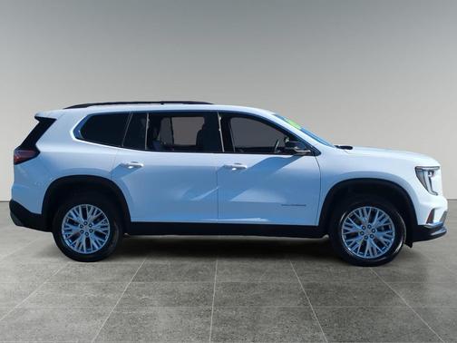 2025 GMC Acadia FWD Elevation