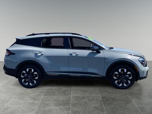 Wolf Gray 2023 Kia Sportage X-Line