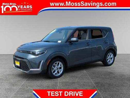 Gravity Gray 2023 Kia Soul LX