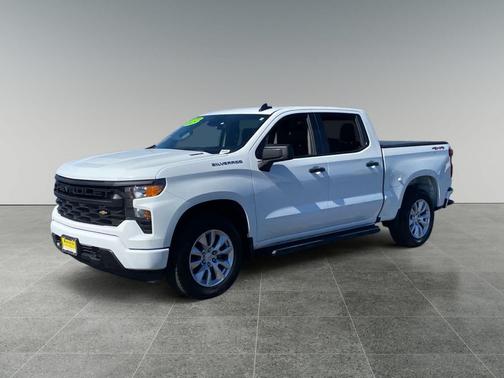 Summit White 2025 Chevrolet Silverado 1500 Custom
