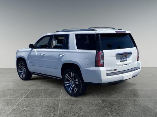 White Frost Tricoat 2018 GMC Yukon Denali