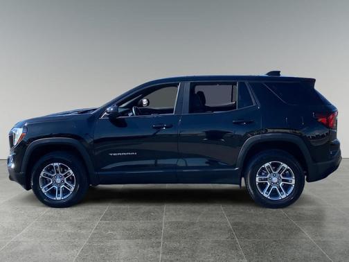 Ebony Twilight 2025 GMC Terrain FWD Elevation