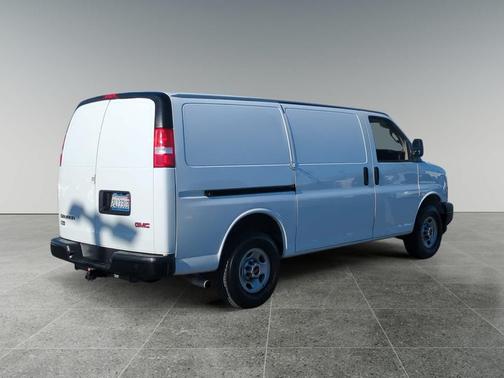 2023 GMC Savana 2500 Work Van