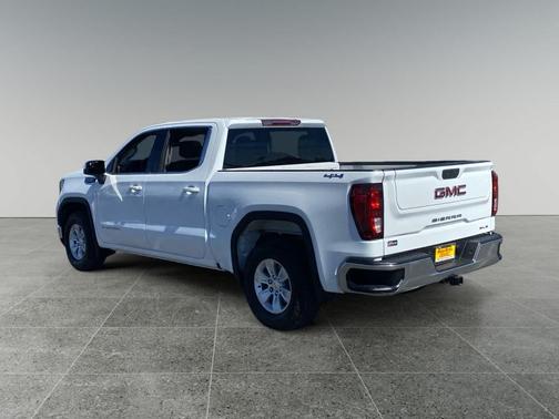 Summit White 2023 GMC Sierra 1500 SLE