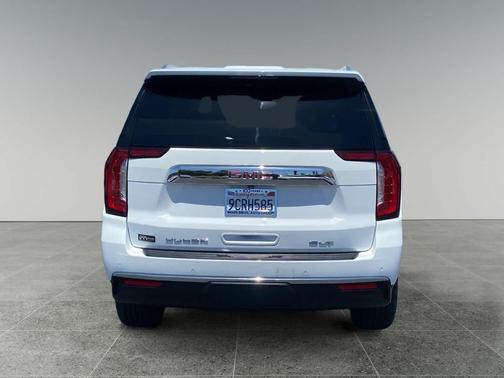 Summit White 2022 GMC Yukon SLT
