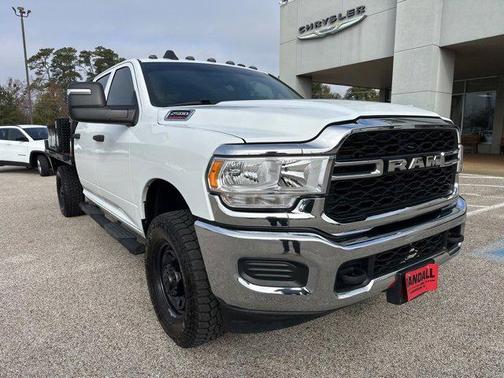 2024 RAM 2500 Tradesman Crew Cab 4x4 8 Box