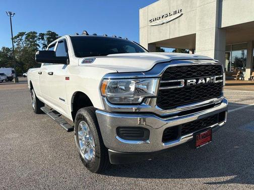 2021 RAM 2500 Tradesman Crew Cab 4x4 8 Box