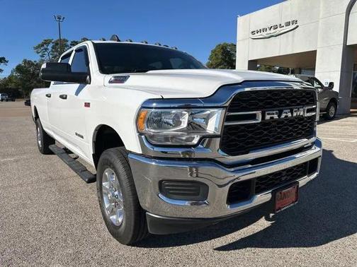 2021 RAM 2500 Tradesman Crew Cab 4x4 8 Box