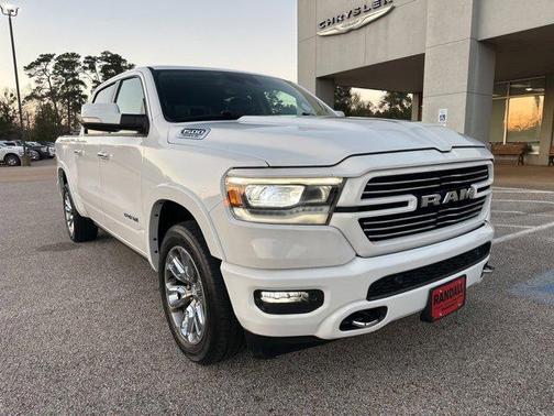 2021 RAM 1500 Laramie Crew Cab 4x4 57' Box