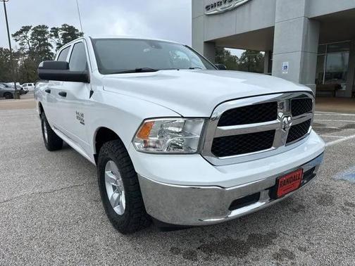 2023 RAM 1500 Classic SLT Crew Cab 4x4 57' Box