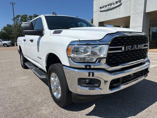 2024 RAM 2500 Big Horn Crew Cab 4x4 64' Box