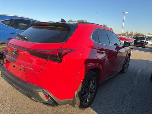 2024 Lexus UX 250h F Sport