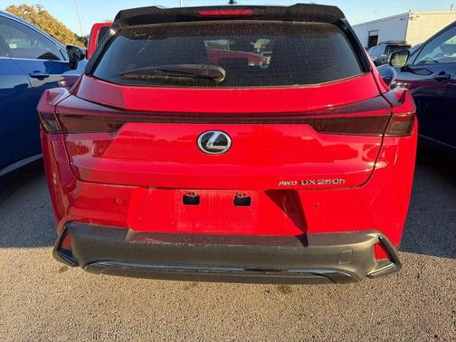 2024 Lexus UX 250h F Sport