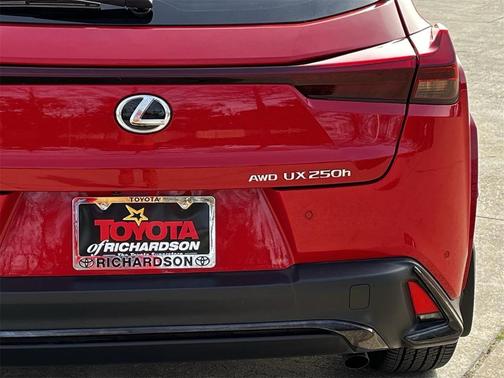 2024 Lexus UX 250h F Sport