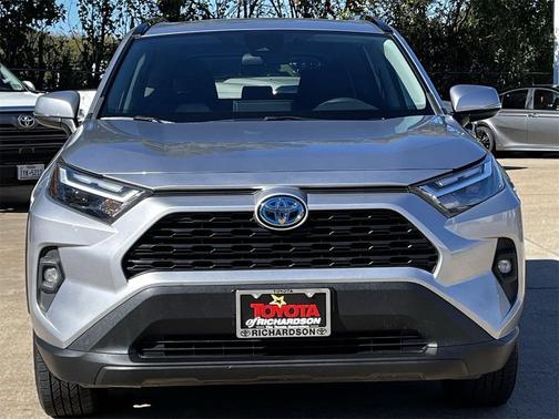 2023 Toyota RAV4 Hybrid XLE Premium