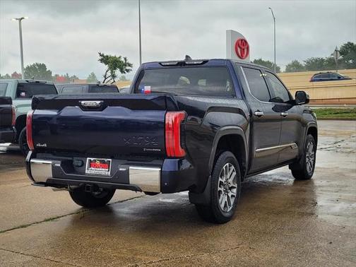 2025 Toyota Tundra Hybrid 1794 Edition