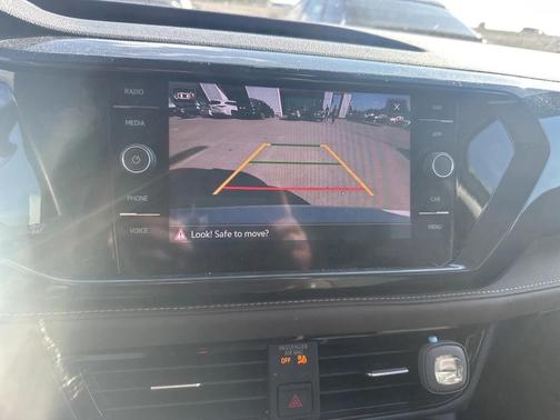 2022 Volkswagen Taos 1.5T SEL