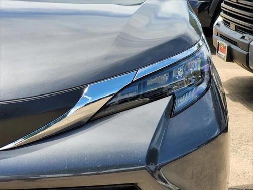 2025 Toyota Sienna XLE 8 Passenger