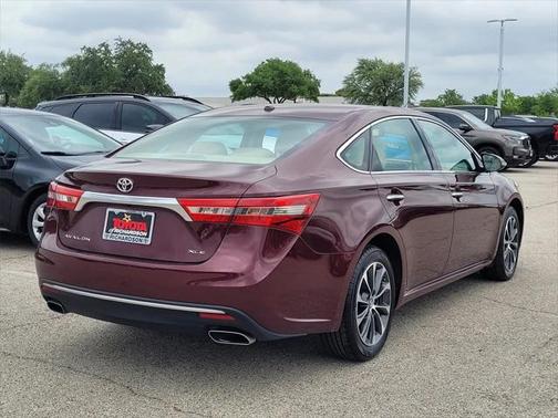 2016 Toyota Avalon XLE Premium