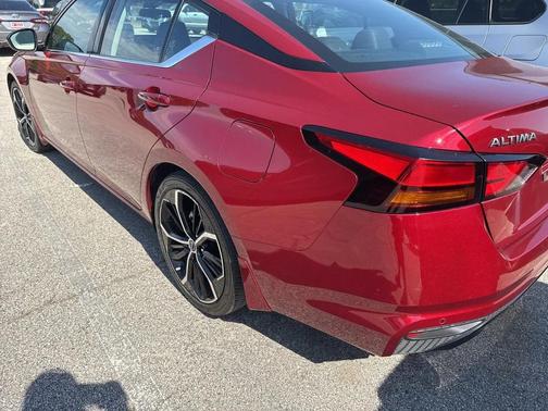 2024 Nissan Altima SR FWD