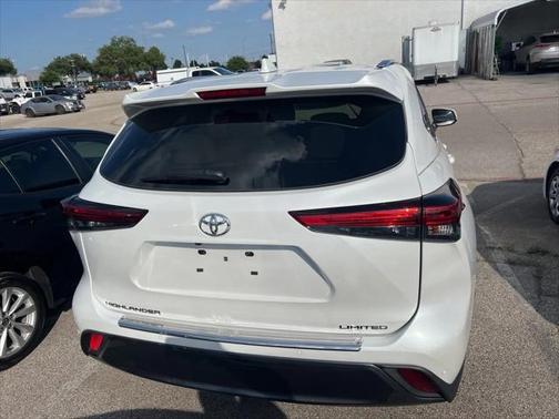 2023 Toyota Highlander Limited