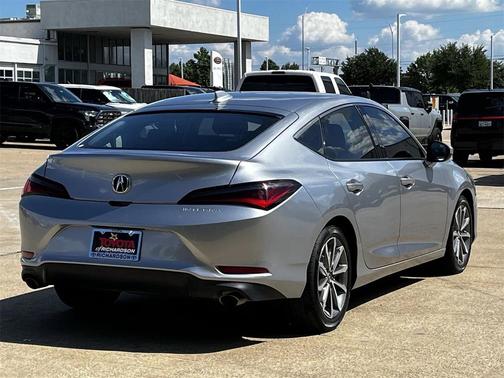 2024 Acura Integra Base w/Moonroof/17-in Alloy Wheels