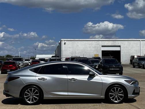 2024 Acura Integra Base w/Moonroof/17-in Alloy Wheels