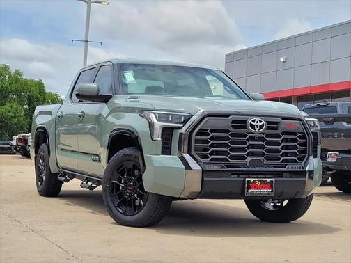 2025 Toyota Tundra Hybrid Platinum