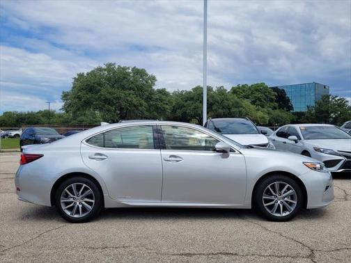 2018 Lexus ES 300h Base