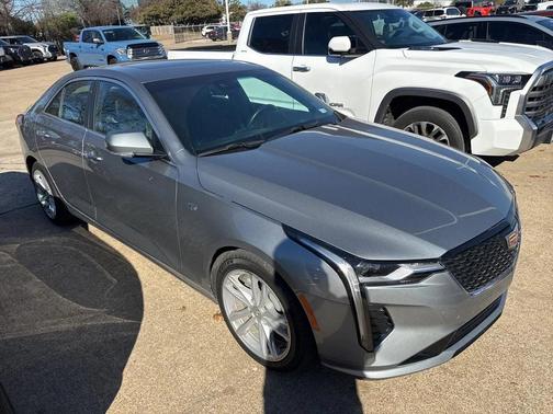 2024 Cadillac CT4 Luxury