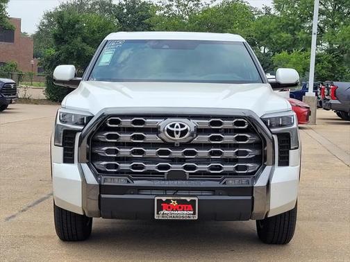 2025 Toyota Tundra Platinum