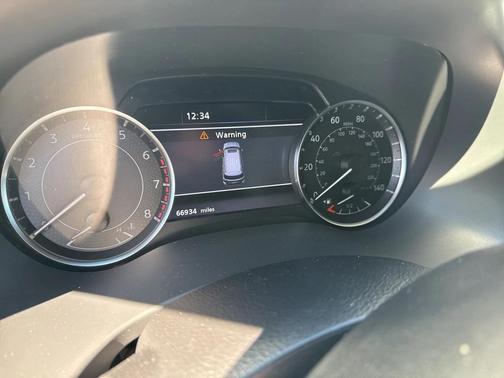 2021 Nissan Armada Platinum 2WD