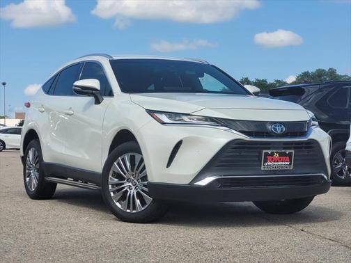 2022 Toyota Venza XLE
