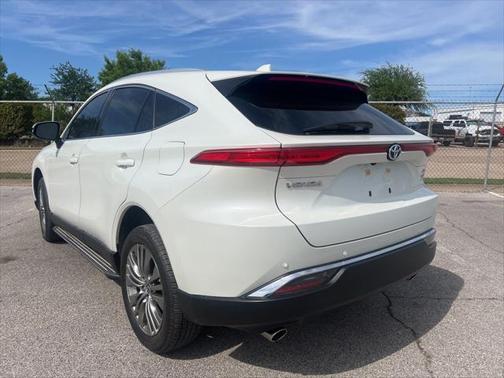 2022 Toyota Venza XLE