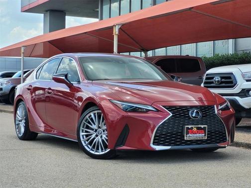 2022 Lexus IS 300 Base