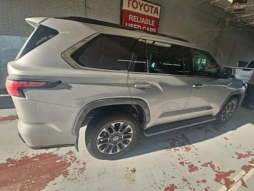 2023 Toyota Sequoia Limited