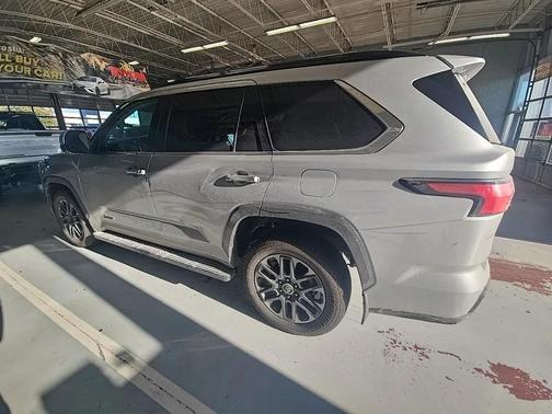 2023 Toyota Sequoia Limited