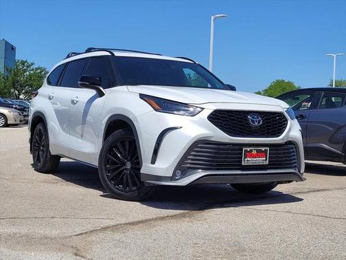 2023 Toyota Highlander XSE