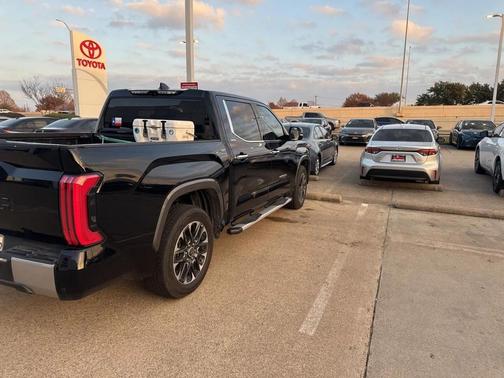 2023 Toyota Tundra Limited