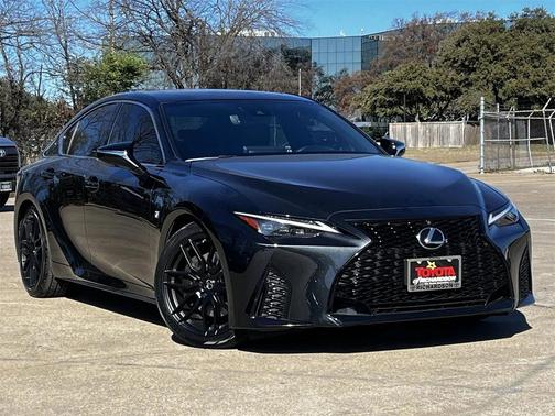 2022 Lexus IS 350 Base