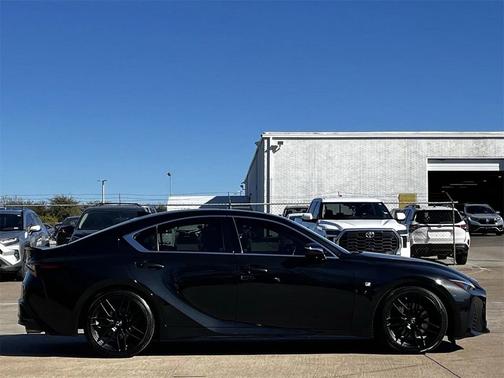 2022 Lexus IS 350 Base