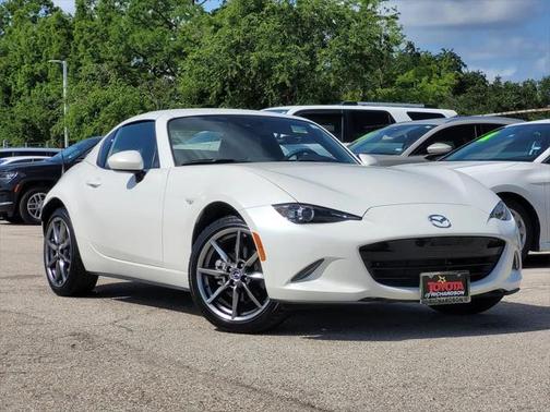 2022 Mazda MX-5 Miata RF Grand Touring