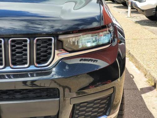 2021 Jeep Grand Cherokee L Laredo