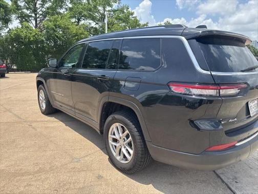 2021 Jeep Grand Cherokee L Laredo