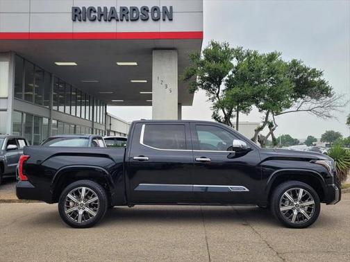2023 Toyota Tundra Hybrid Capstone