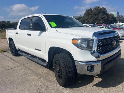 2019 Toyota Tundra SR5