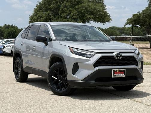 Silver Sky Metallic 2024 Toyota RAV4 LE